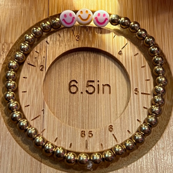 Preppy bracelet set😊 - Picture 2 of 3